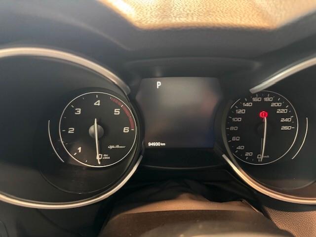 Alfa Romeo Stelvio 2.2 Turbodiesel 210 CV AT8 Q4 Super
