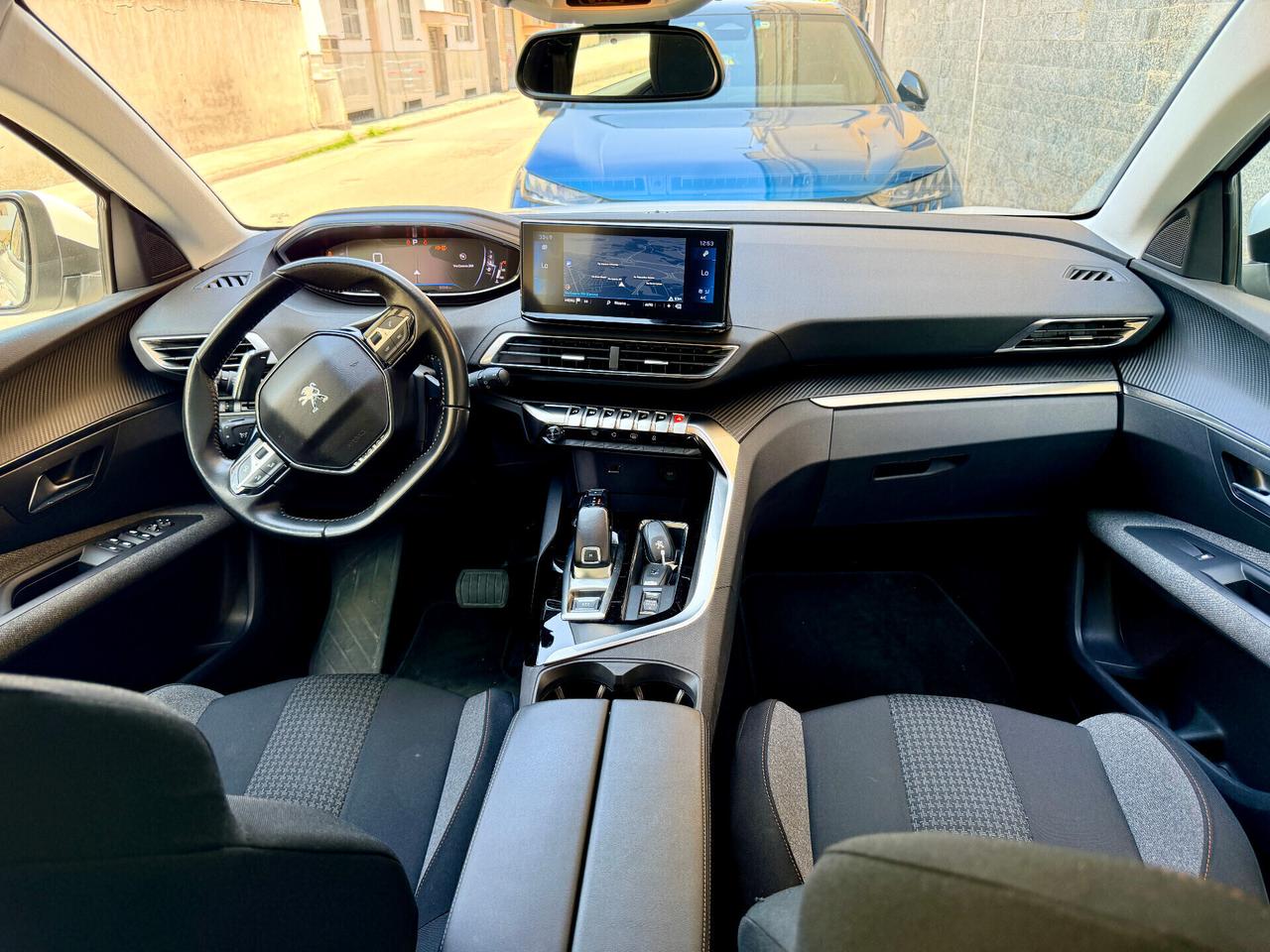 Peugeot 3008 BLUEHDI 130CV EAT8 AUTOMATICA IMPECCABILE FULL