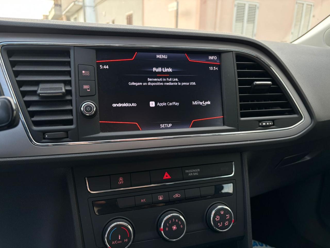 Seat Leon 1.6 TDI 115cv ST Virtual/Led - 2020