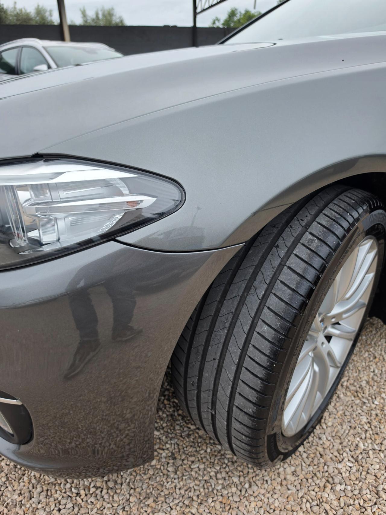 Bmw 520 520d Touring aut. Modern 12 mesi Garanzia