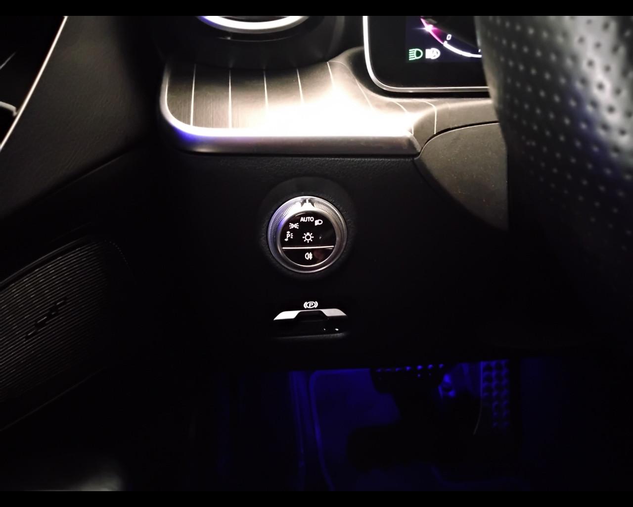 Mercedes-Benz Classe C-W206 Berlina 2021 - C 220 d mhev Premium 4matic auto