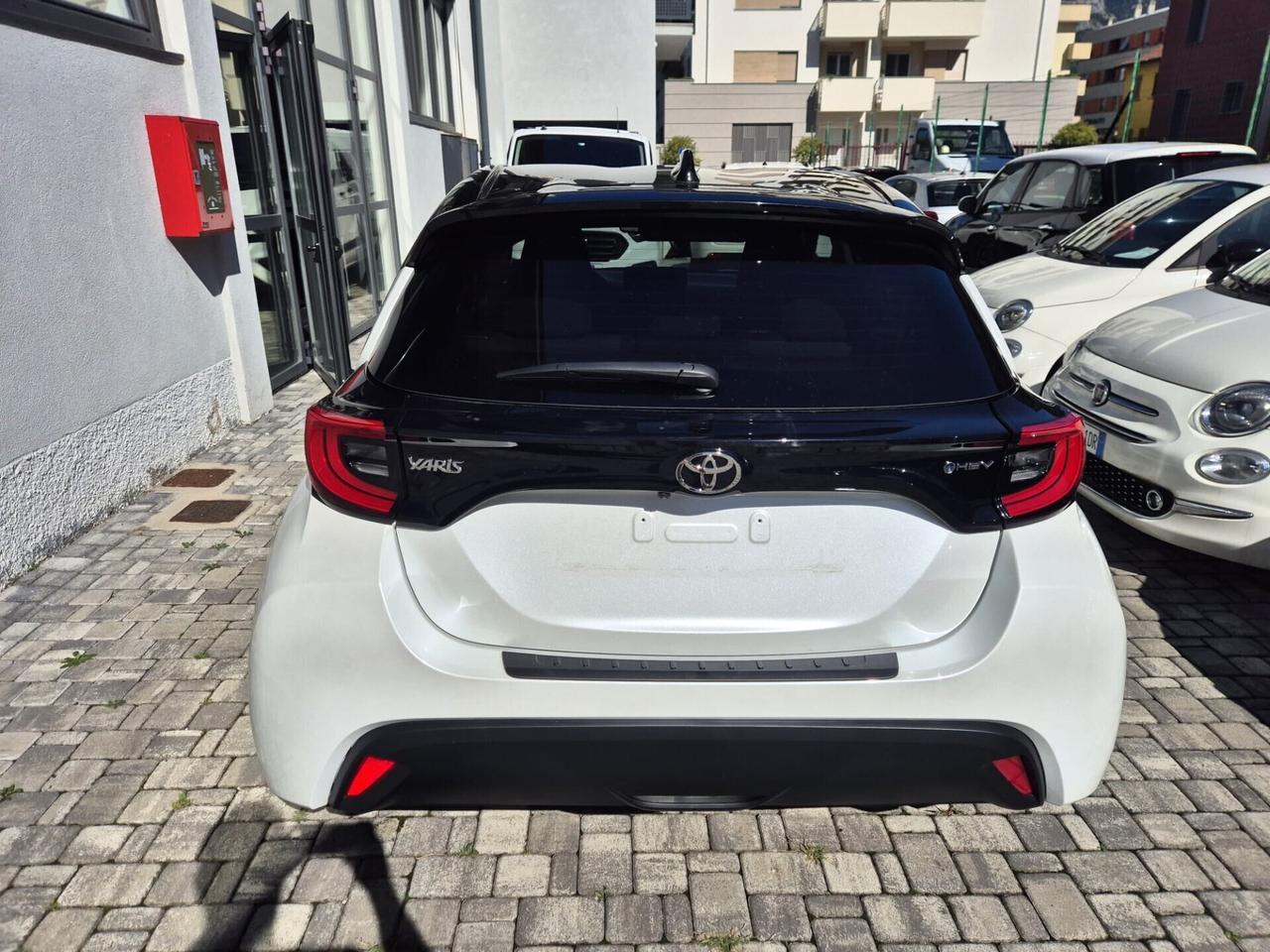 Toyota Yaris 1.5 Hybrid 5 porte Trend