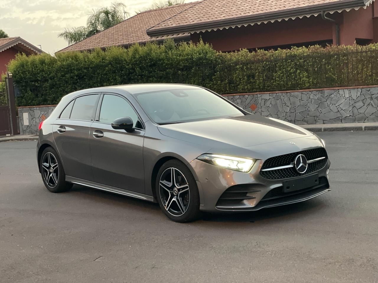 Mercedes-benz A 180 d Automatic Premium AMG LUCI
