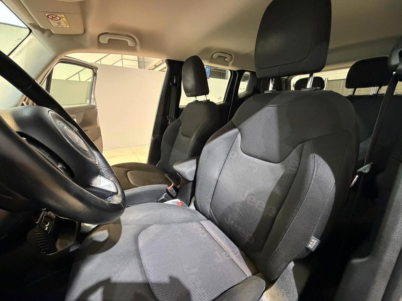 Jeep Renegade 1.6 Mjt DDCT 120 CV Business