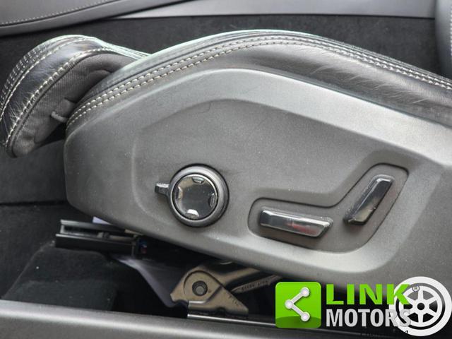 VOLVO XC90 2.0 B5 MHEV AWD Automatic 7 Seat R Design