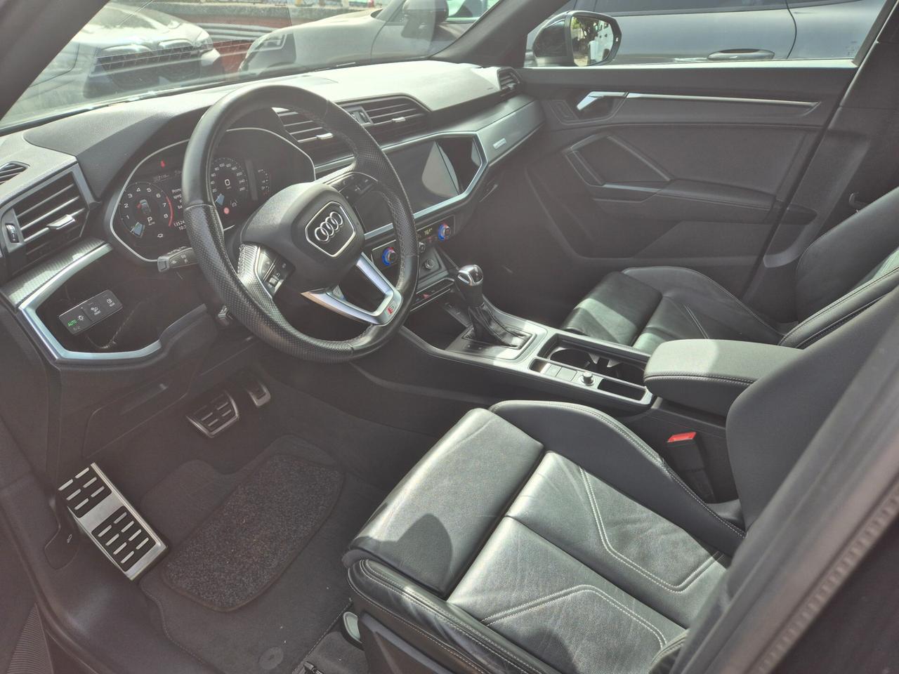 Audi Q3 SPB 45 TFSI e S tronic line edition