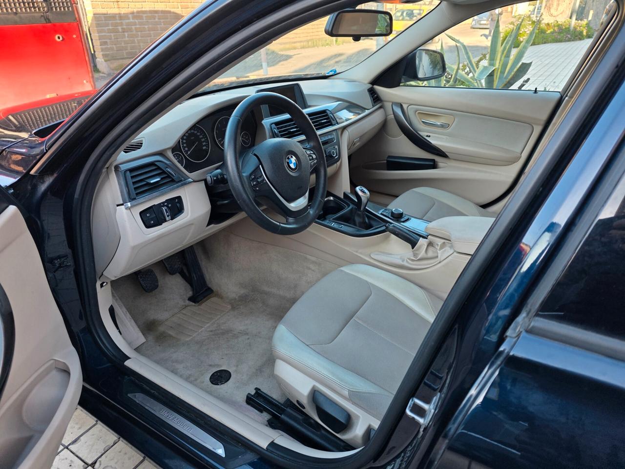 Bmw 318 318d xDrive Touring Modern