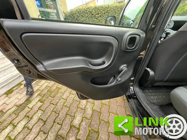 FIAT Panda 0.9 TwinAir Turbo Natural Power Lounge