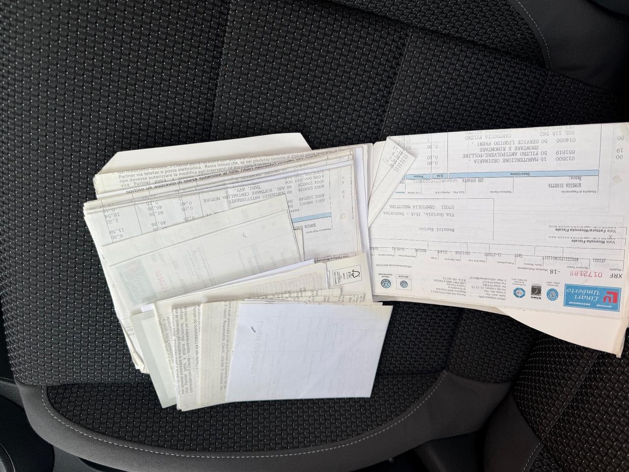 Volkswagen Touran Business 1.6 TDI Comfortline BMT