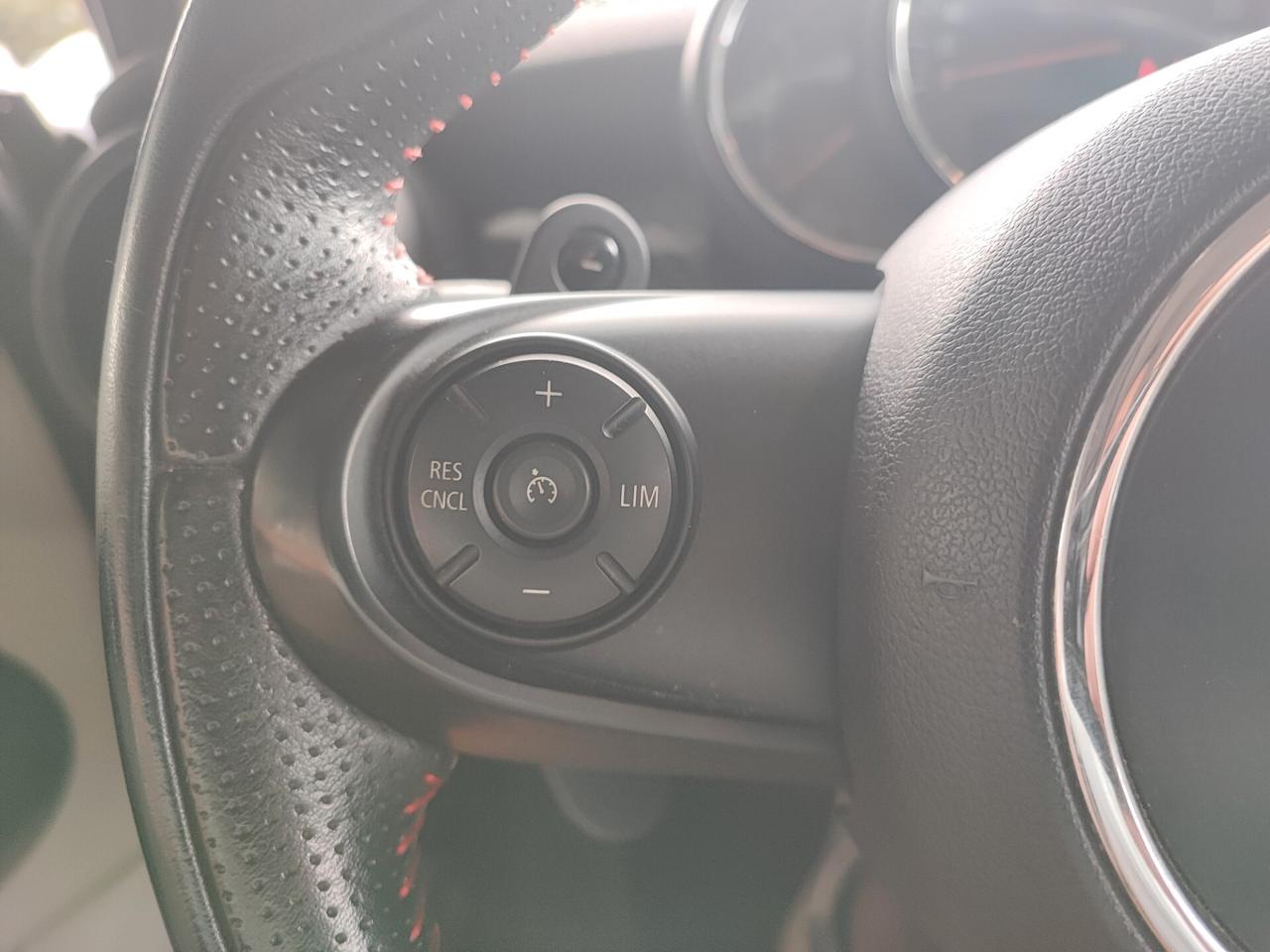 Mini 2.0 Cooper SD Business XL 5 porte