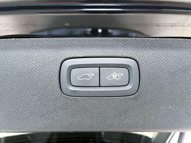 Volvo XC90 XC90 B5 (bz) 250CV AWD AUT 7 POSTI PLUS BRIGHT