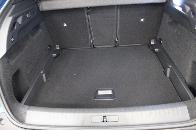 PEUGEOT 3008 Hybrid 145 e-DCS6 Allure- KM0