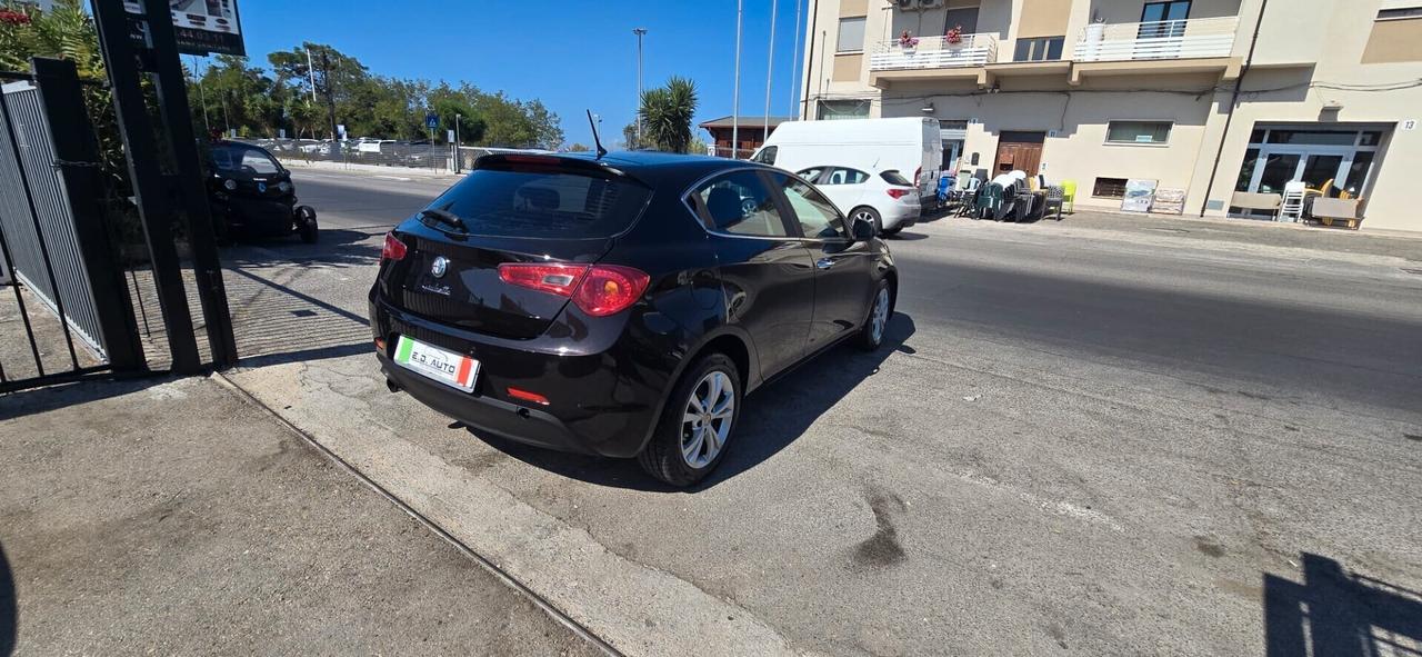 Alfa Romeo Giulietta 1.6 JTDm-2 105 CV Exclusive