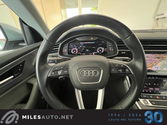 AUDI Q8 55 TFSI e tiptronic Sport 7 ANNI GARANZIA