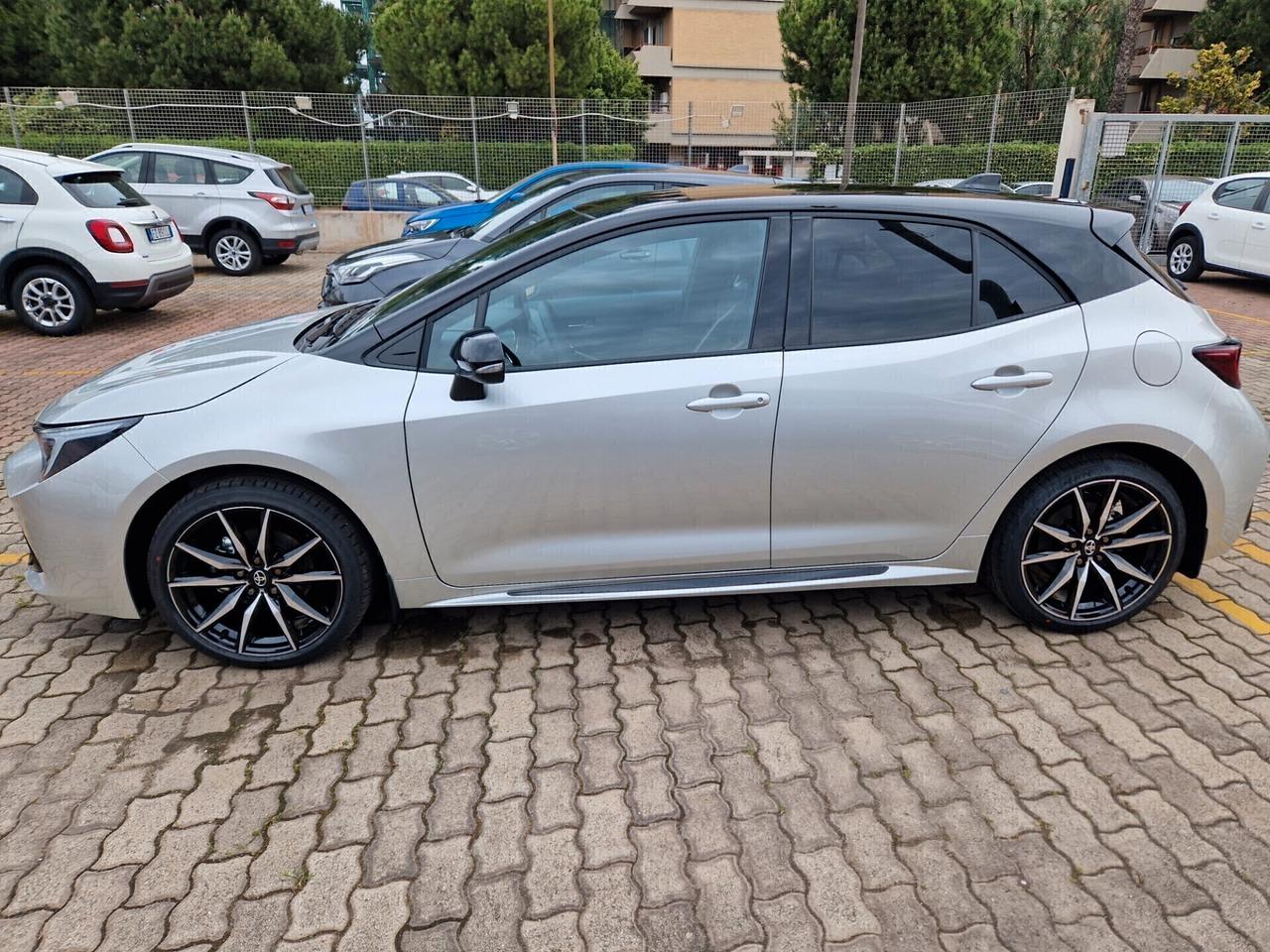 Toyota Corolla 1.8 Hybrid GR SPORT KM 0