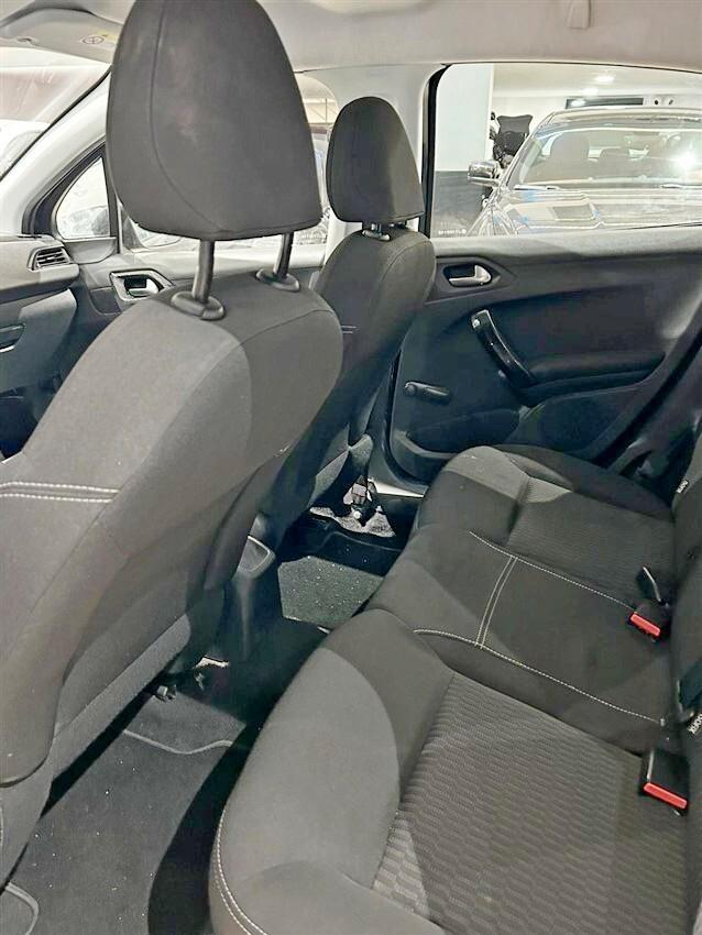 Peugeot 208 PureTech 82 5 porte Active