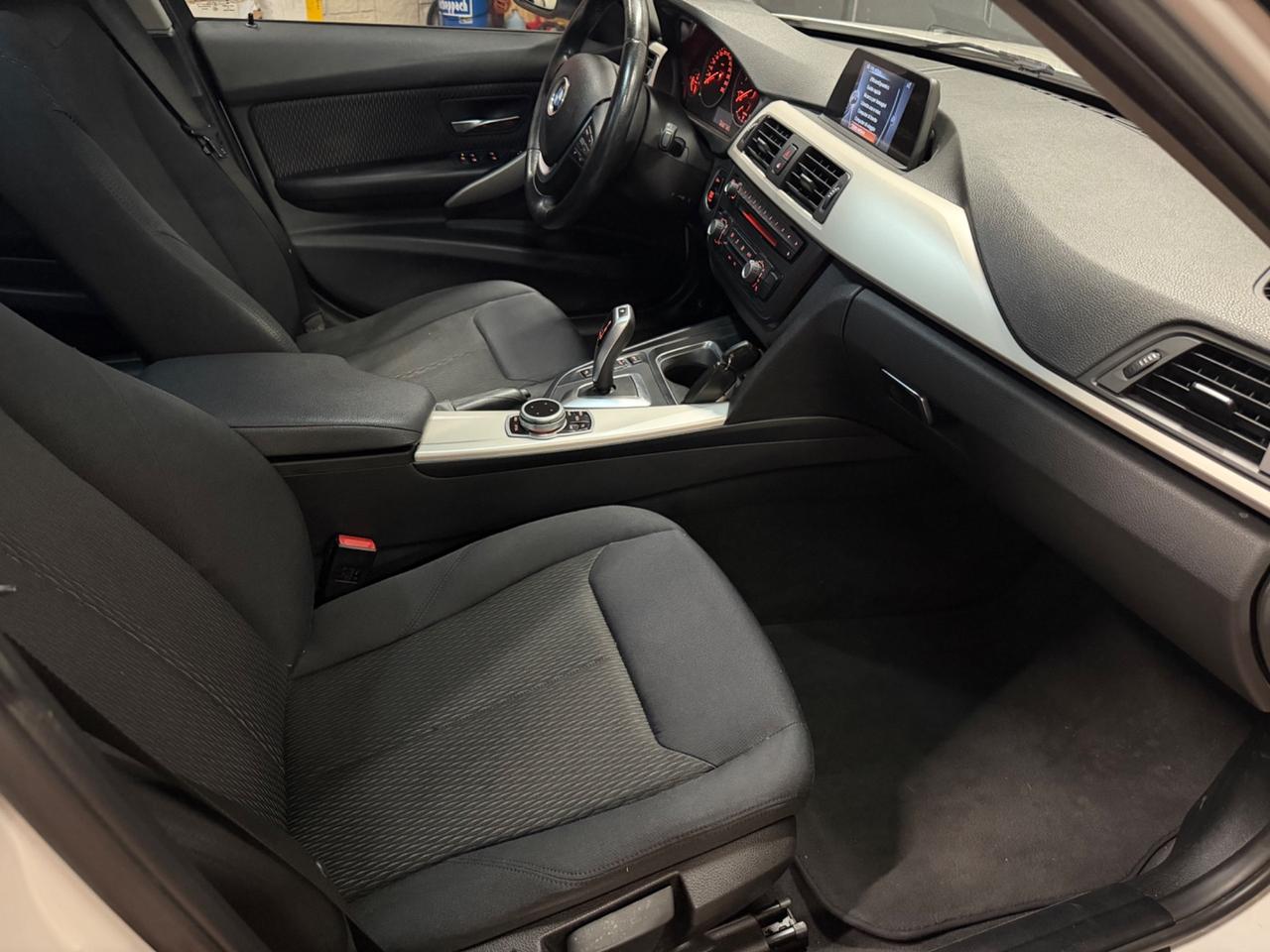 Bmw 320 320d Touring Business aut.