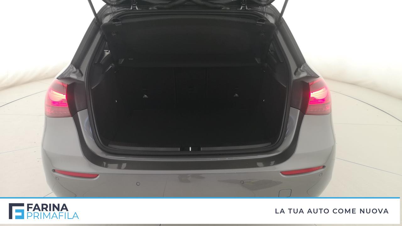 Mercedes-Benz Classe A - W177 2023 - A 180 d Advanced auto