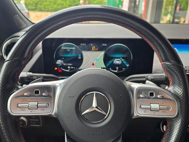 MERCEDES-BENZ GLA 200 d Automatic Premium AMG Line 19" MBUX LED Performa