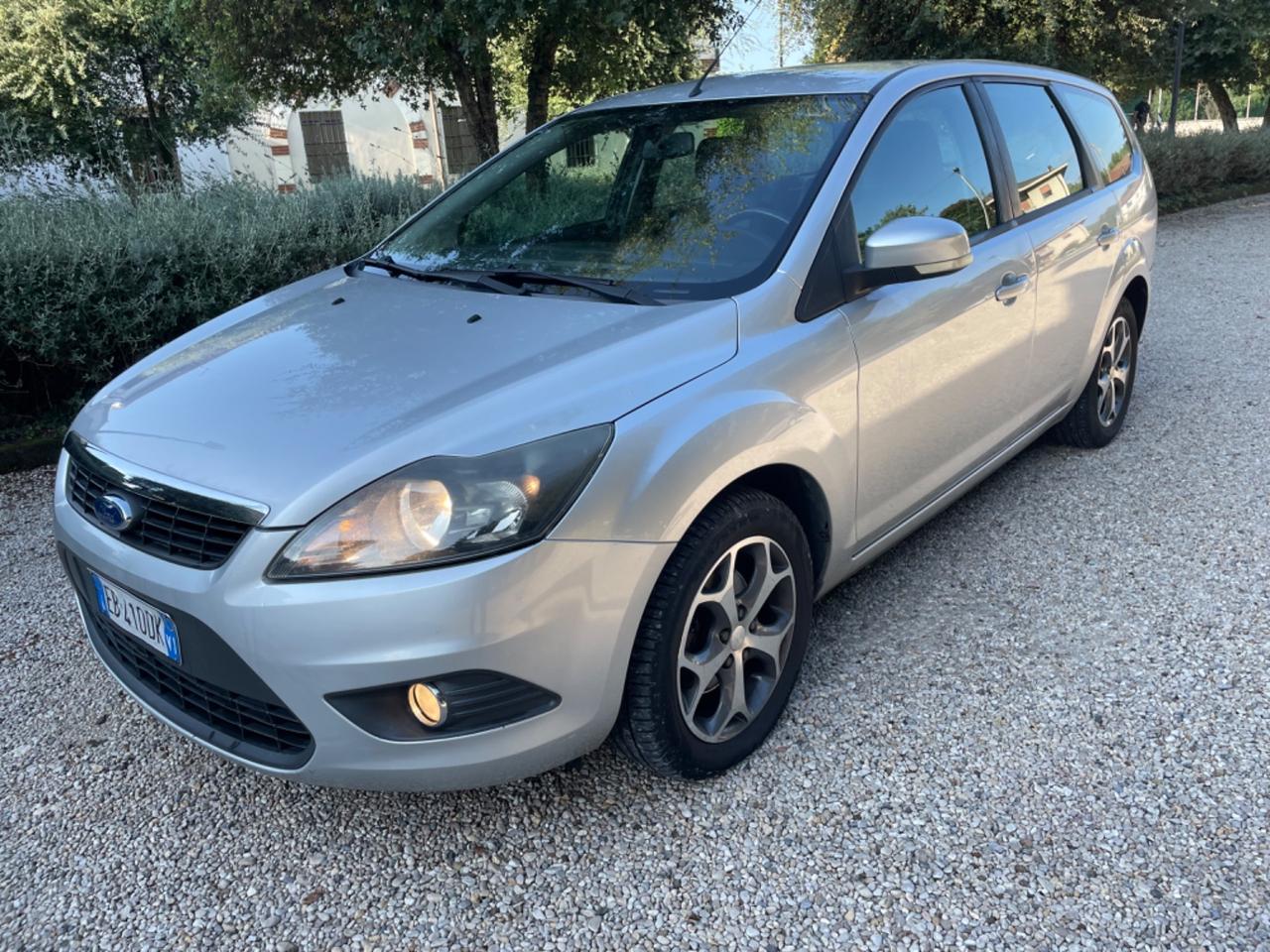 Ford Focus 1.6 TDCi titanum pronta al uso .€.2500