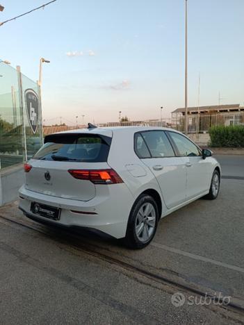 VOLKSWAGEN Golf 1.0 TSI EVO Life I.E