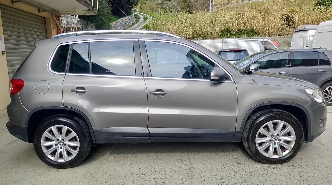 Volkswagen Tiguan 2.0 TDI 4MOTION DSG Sport&Style 2010
