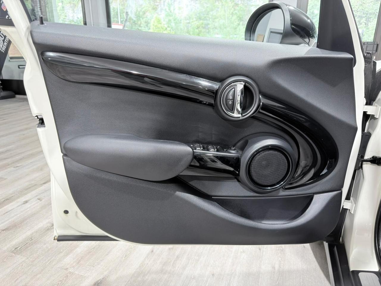 MINI COOPER D 1.5 116cv 110.000km 1PROPRIETARIO