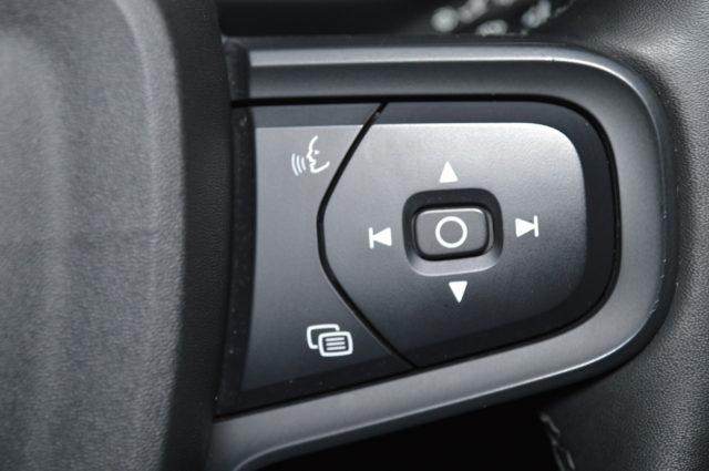 VOLVO XC40 T2 automatico Essential