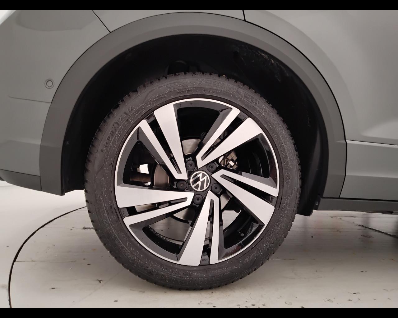 VOLKSWAGEN T-Roc 2022 - T-Roc 1.0 tsi R-Line 110cv
