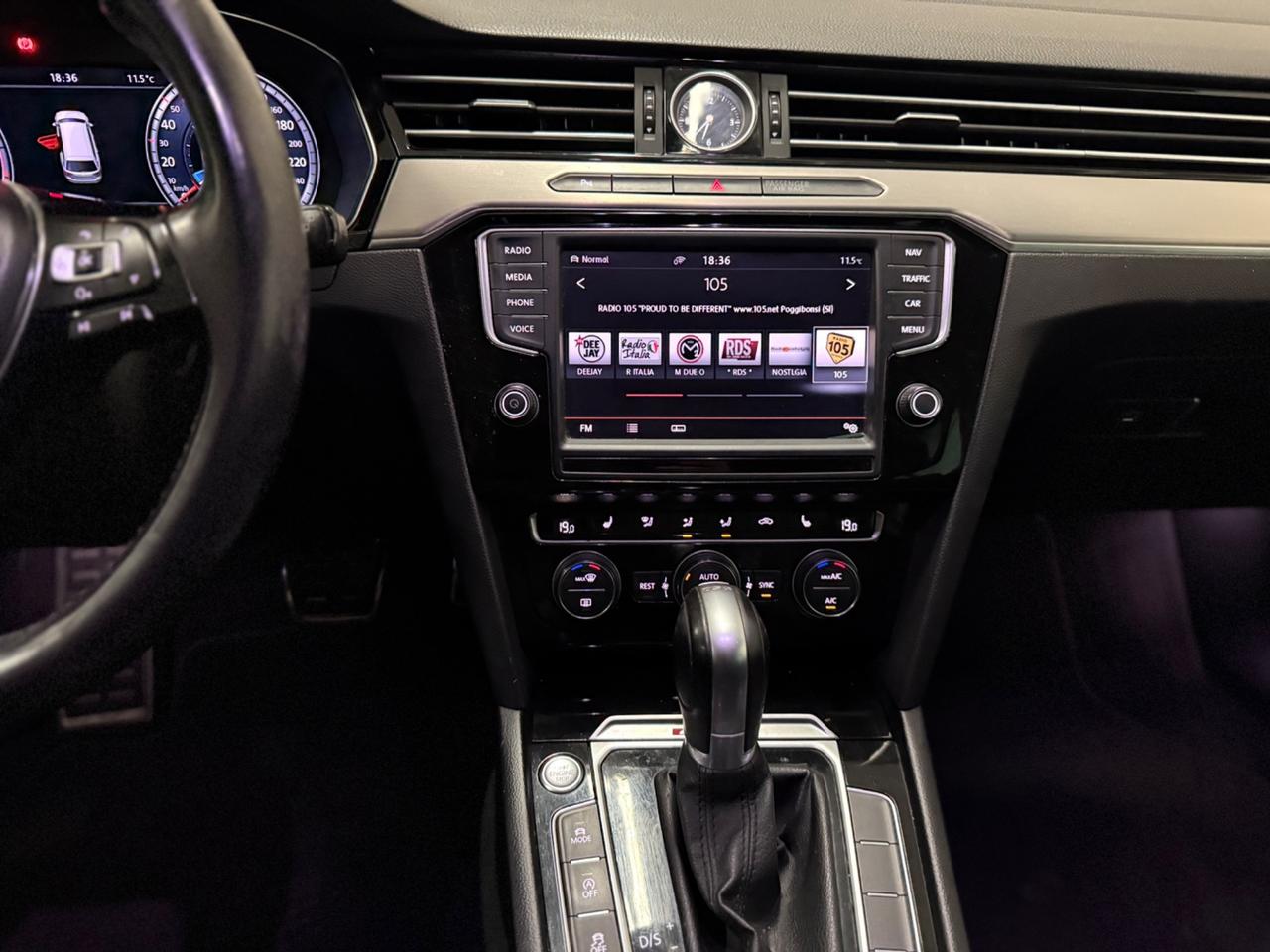 Volkswagen Passat 2.0 BiTDI 4MOTION DSG Highline BlueMotion Technology