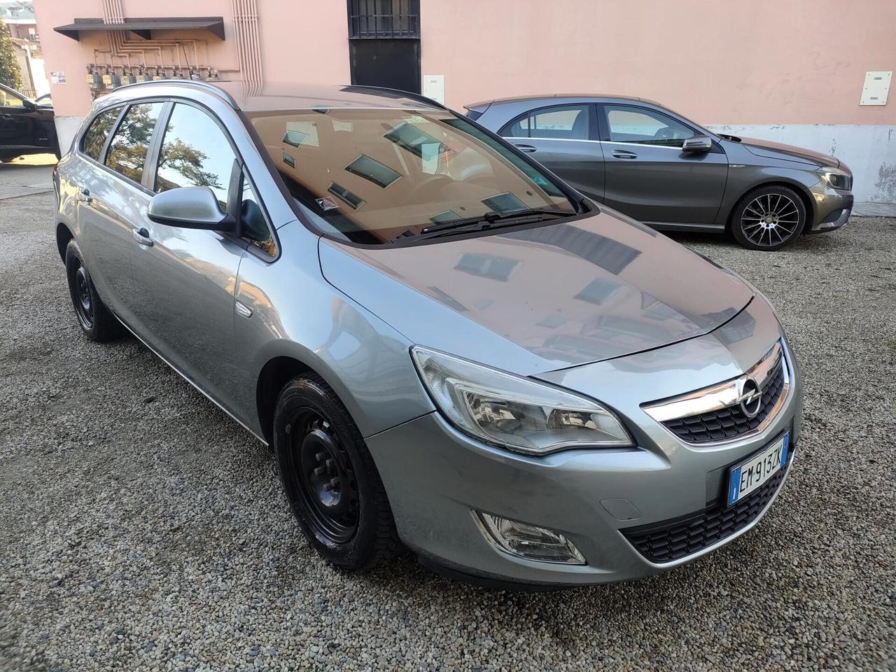 Opel Astra SW 1.4 t Cosmo Gpl 2032