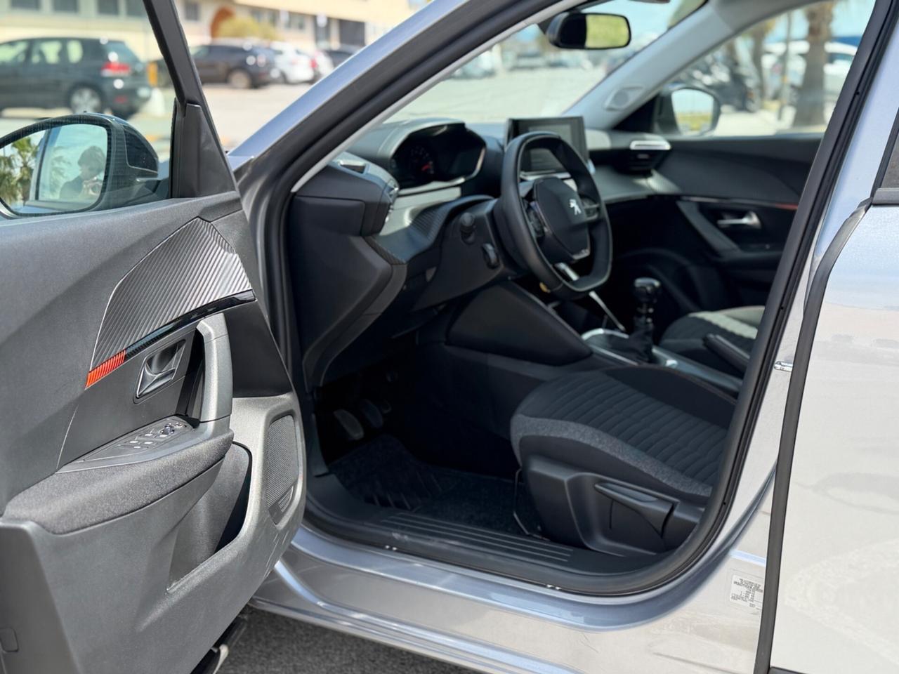 Peugeot 2008 BlueHDi 110 cv con soli 25000 mila 2022