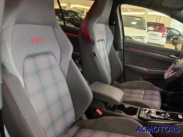 VOLKSWAGEN Golf GTI 2.0 TSI GTI