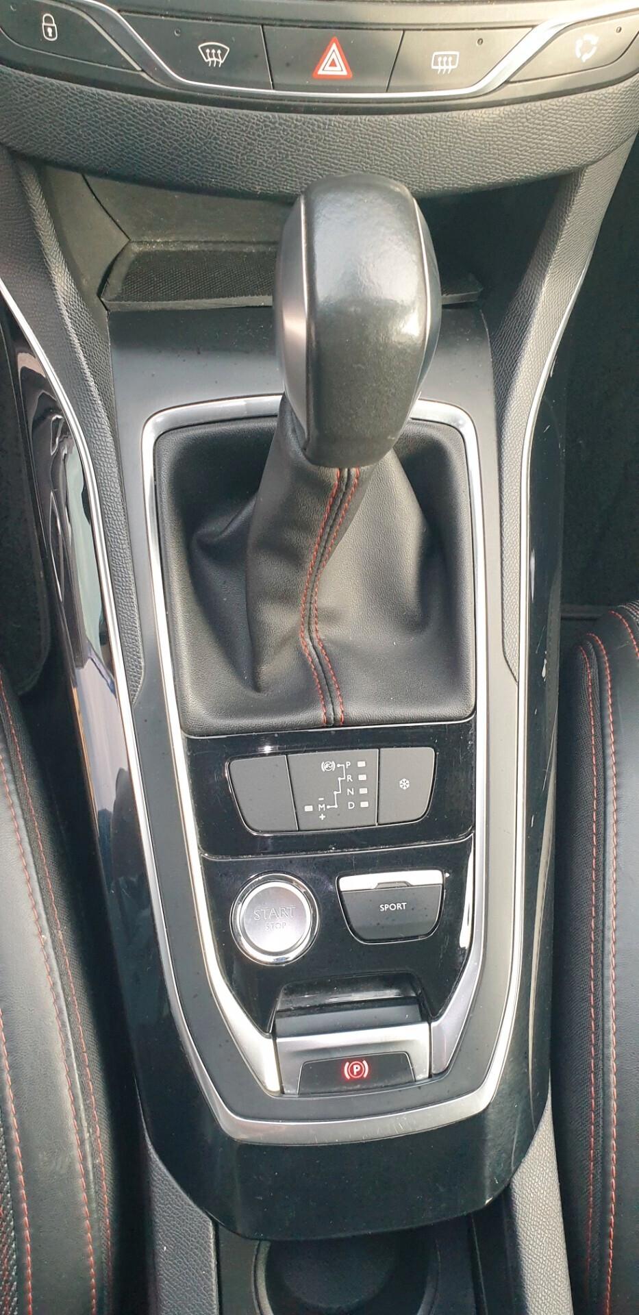 Peugeot 308 BlueHDi 120 S&S EAT6 SW GT Line