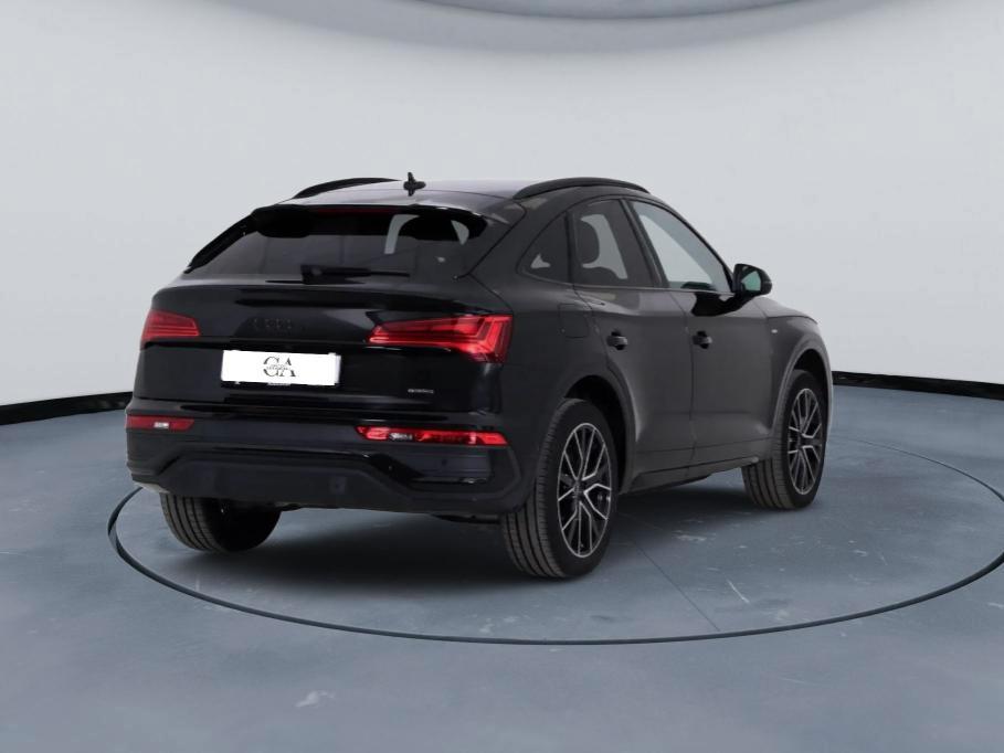 Audi Q5 Sportback 40 2.0 tdi mhev 12V Identity Black quattro s-tronic