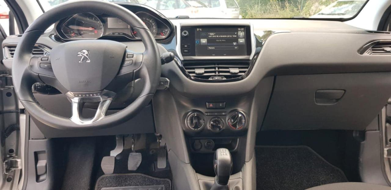 Peugeot 208 1.2 Benzina 82cv Allure