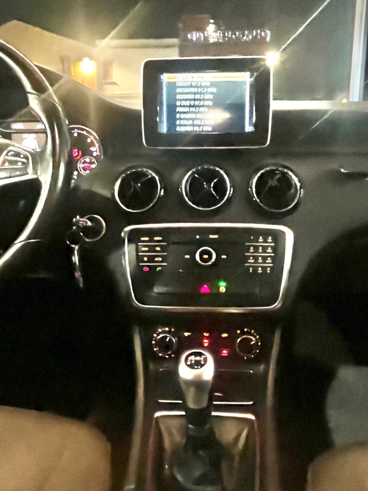 MERCEDES Classe A 160 CDI 90CV Night edition OK NEOPATENTATI TELECAMERA POSTERIORE