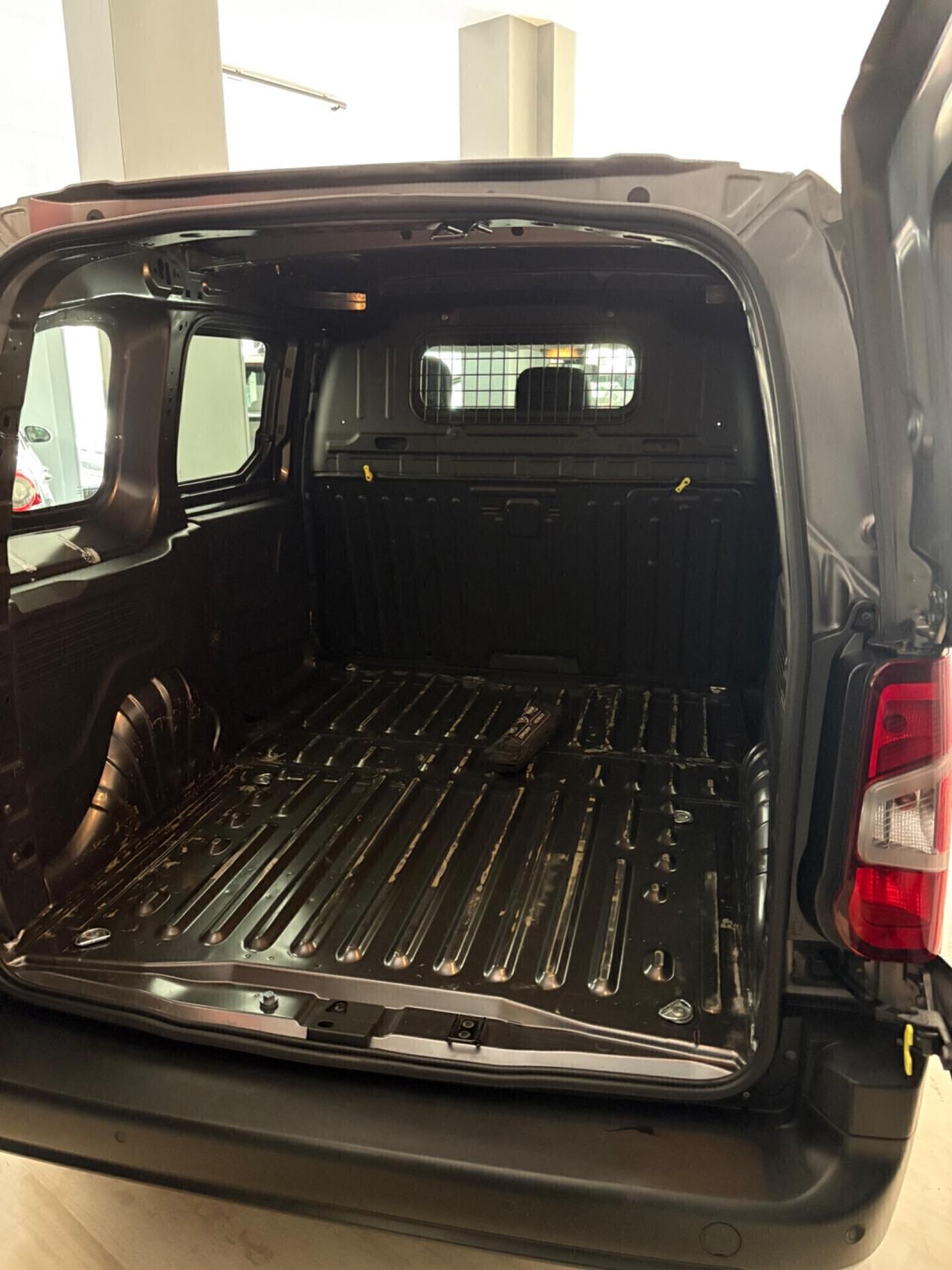 Citroen Berlingo BlueHDi 130 S&S Van M Club