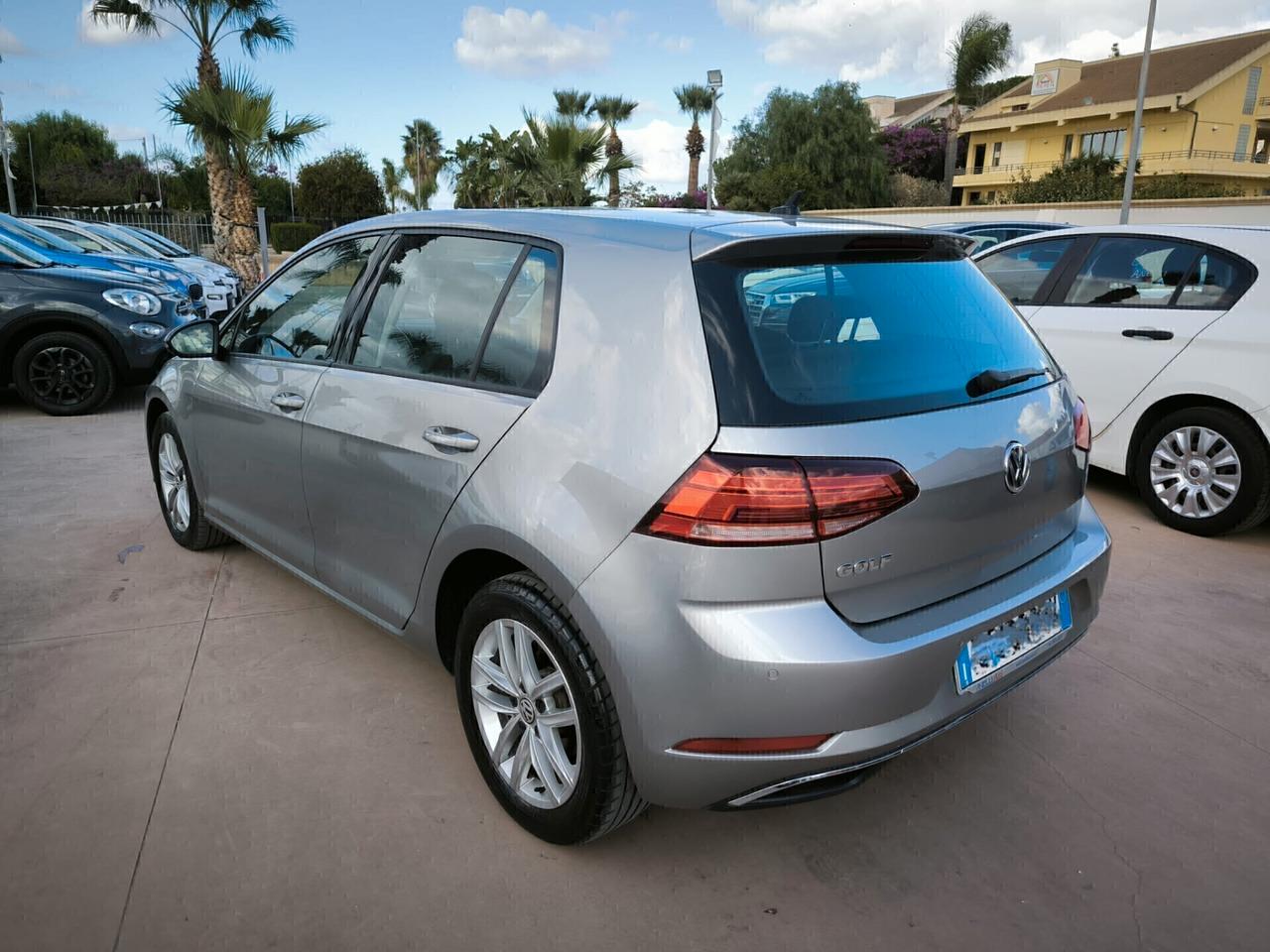 Volkswagen Golf 1.6 TDI 115 CV 5p. Business BlueMotion Technology