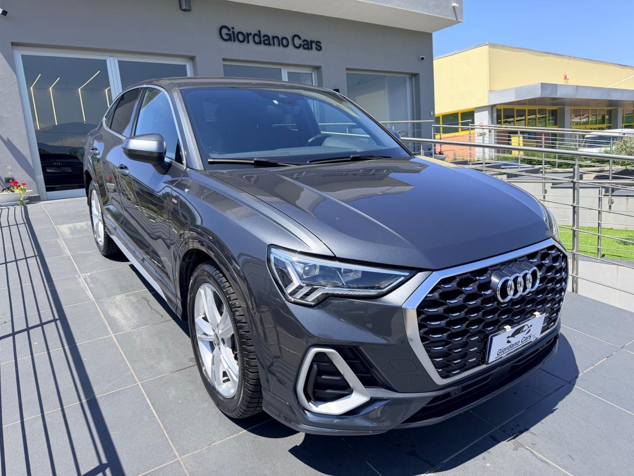 Audi Q3 SPB 35 TDI S tronic line edition in garanzia