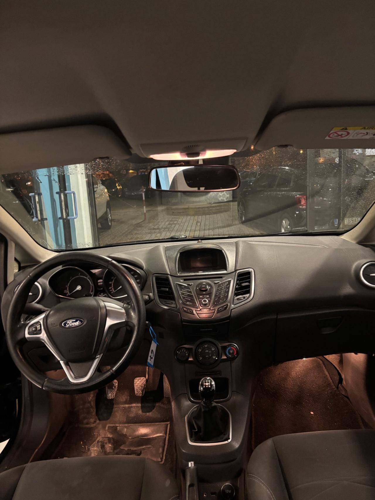 Ford Fiesta 1.5 TDCi 75CV 5 porte Titanium