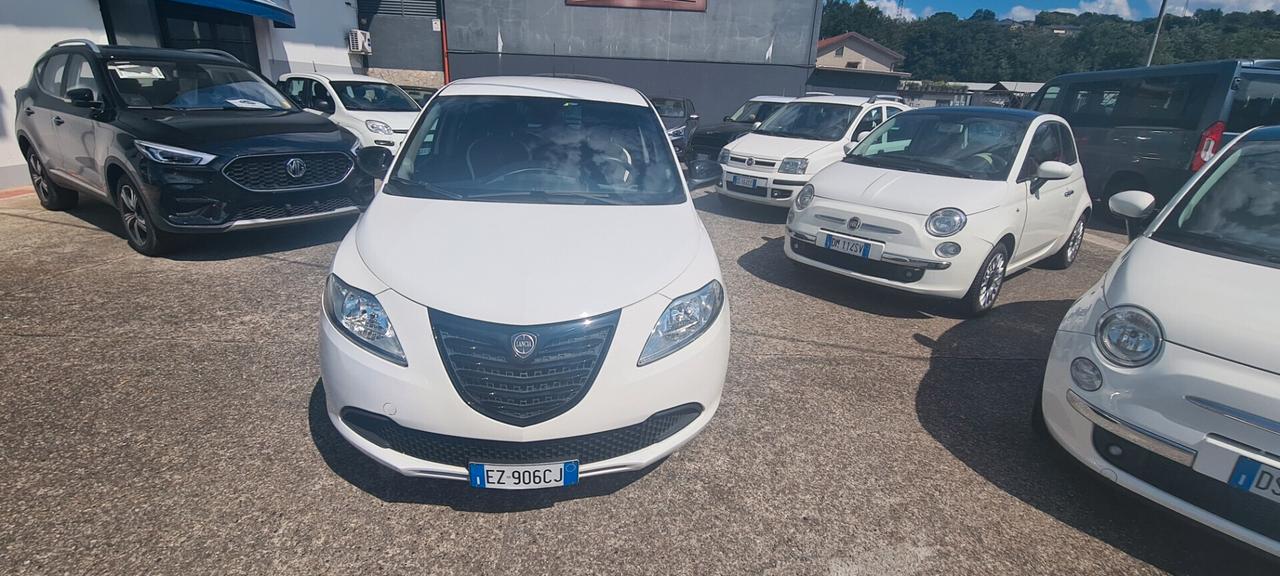 Lancia Ypsilon 1.2 69 CV 5 porte GPL Ecochic Elefantino