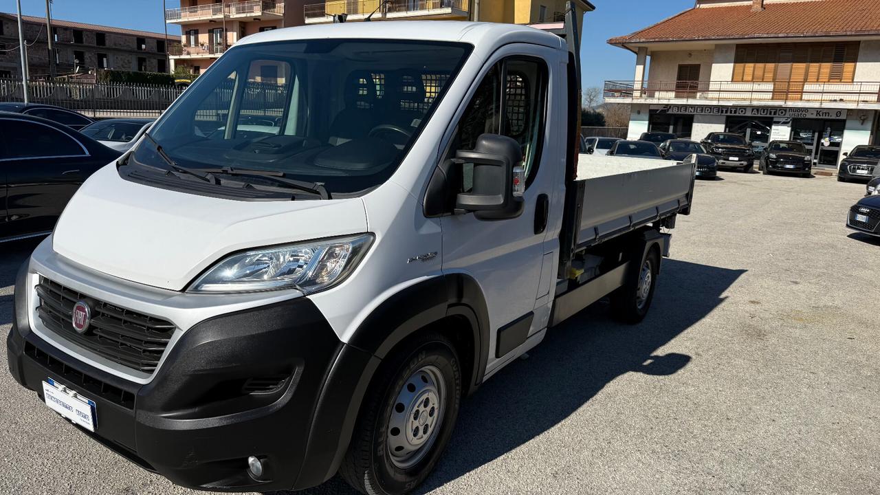 FIAT DUCATO RIBALTABILE TRILATERALE PATENTE B