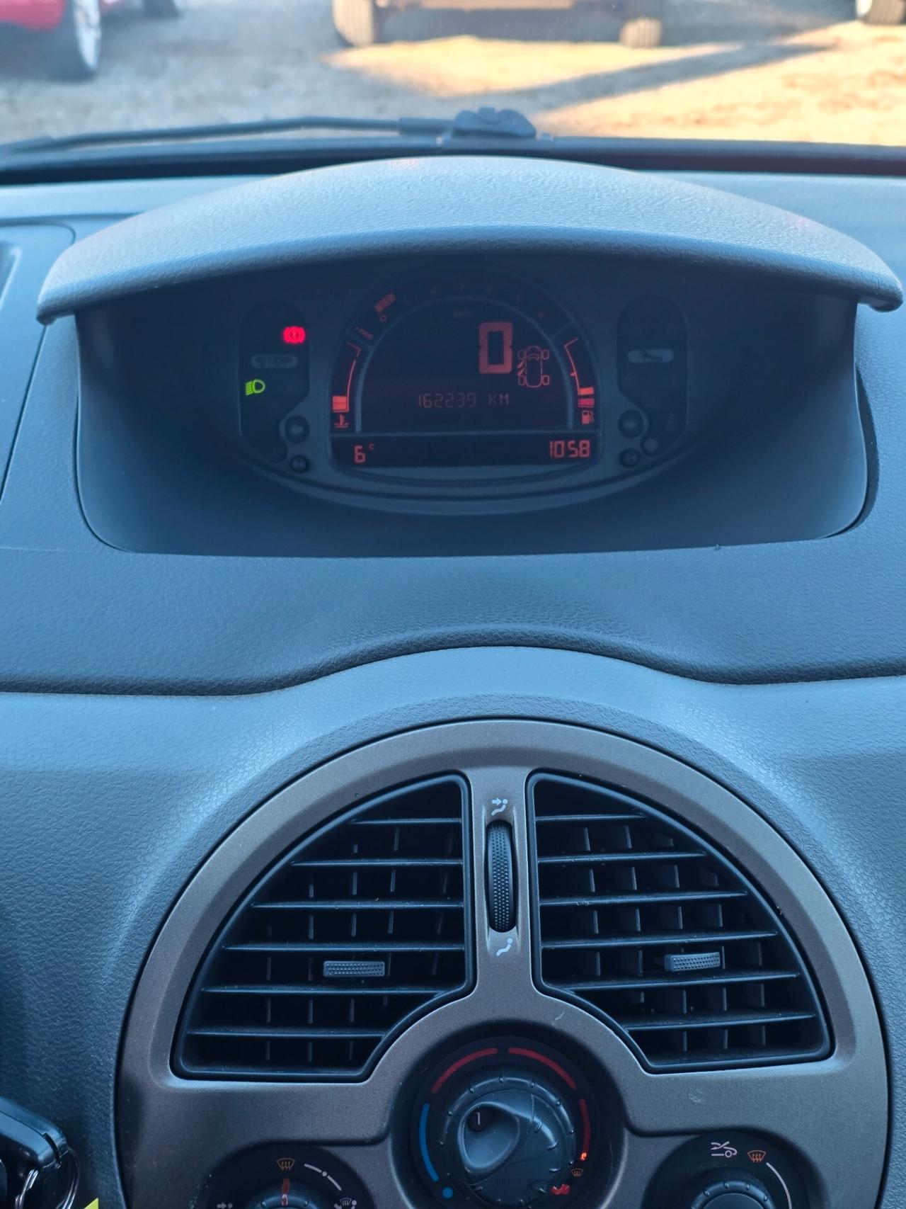 Renault Modus 1.5 dCi 85CV Dynamique