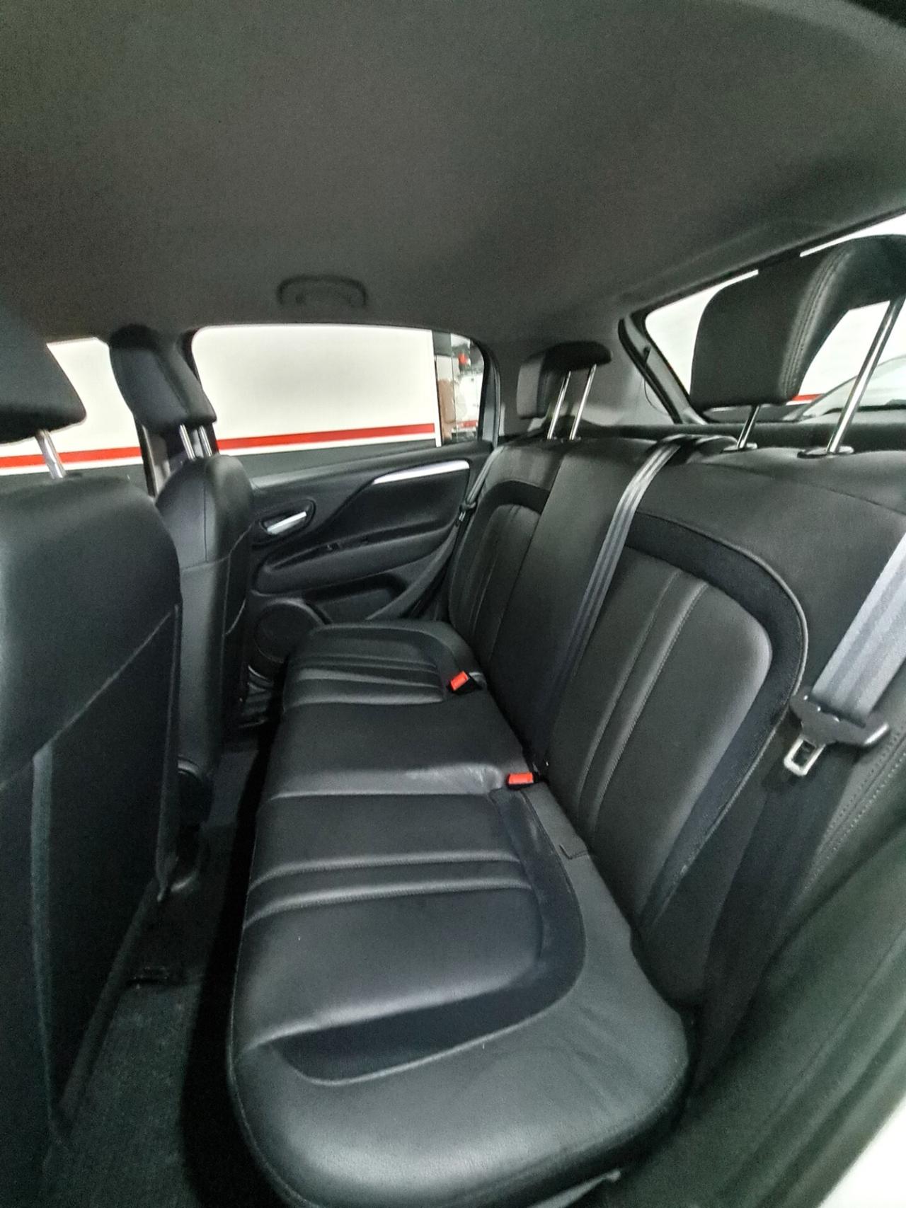 Fiat Punto Evo 1.6 Mjt DPF*Navigat.*Pelle*Cruise*PDC