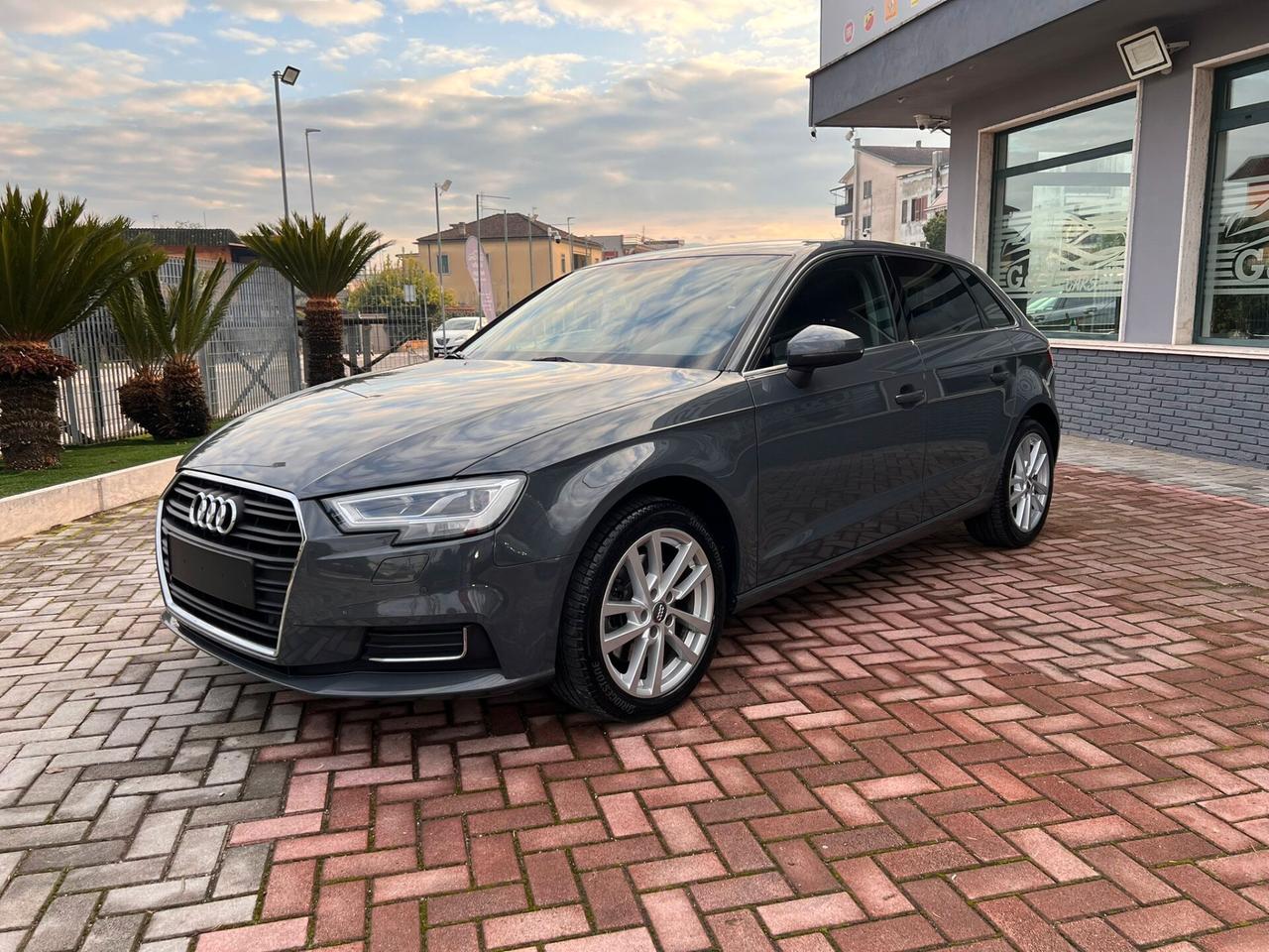 Audi A3 2.0 TDI S.BACK 150 CV S TRONIC NAVI XENO