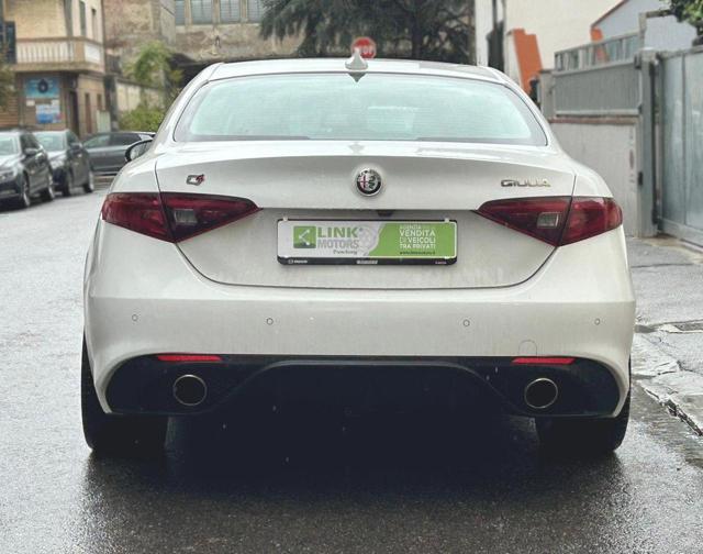 ALFA ROMEO Giulia 2.2 Turbodiesel 210 CV AT8 AWD Q4 Veloce