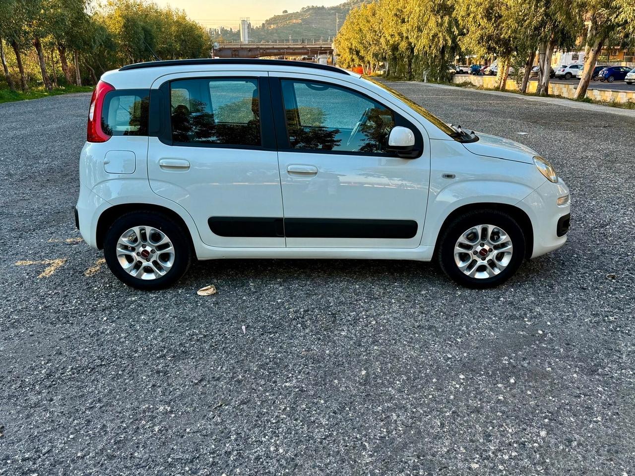 FIAT PANDA 1.2 LOUNGE UNI PROPRIETARIO