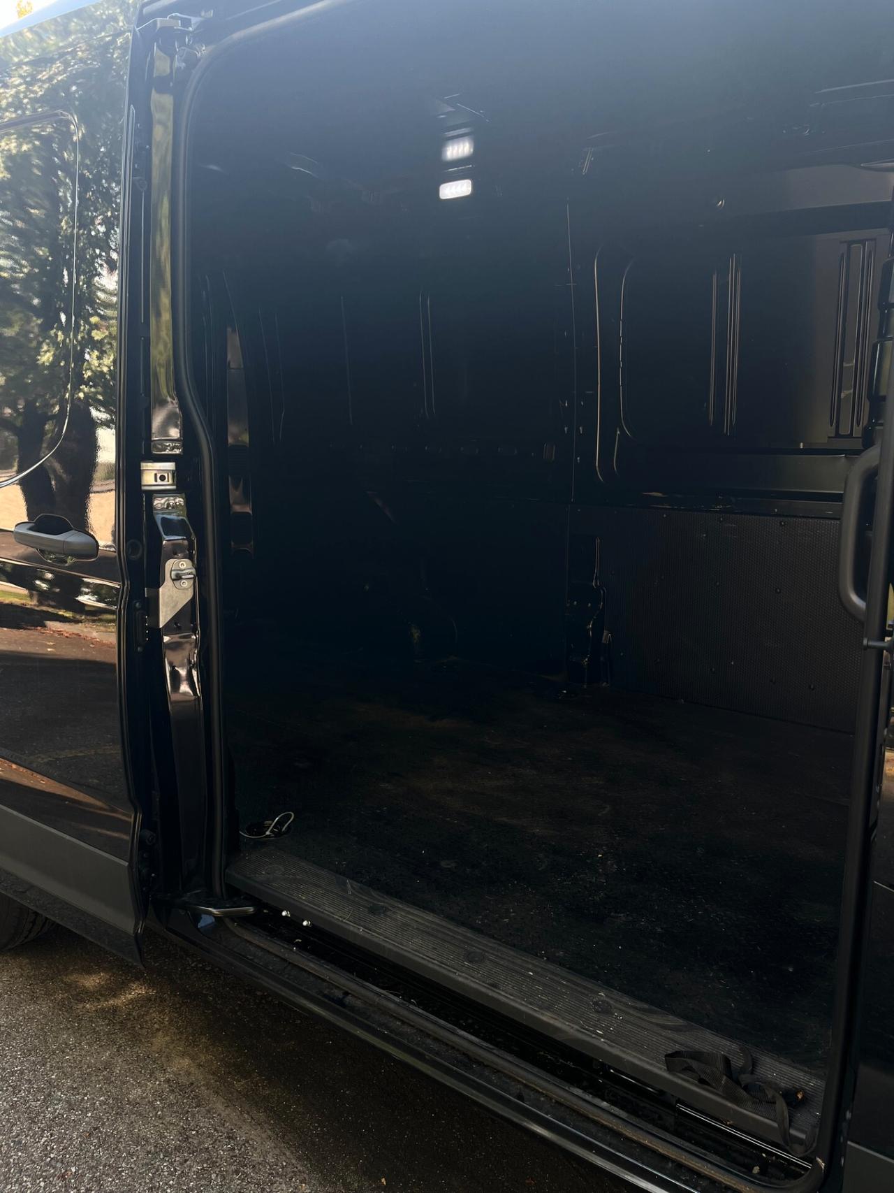 Maxus Deliver9 DELIVER 9 VAN L3H2 N1 (FWD) - Luxury Pack MY22