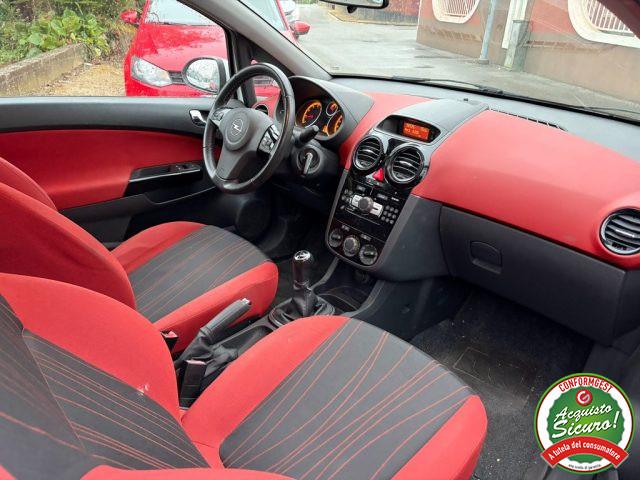 OPEL Corsa 1.2 3 porte Club